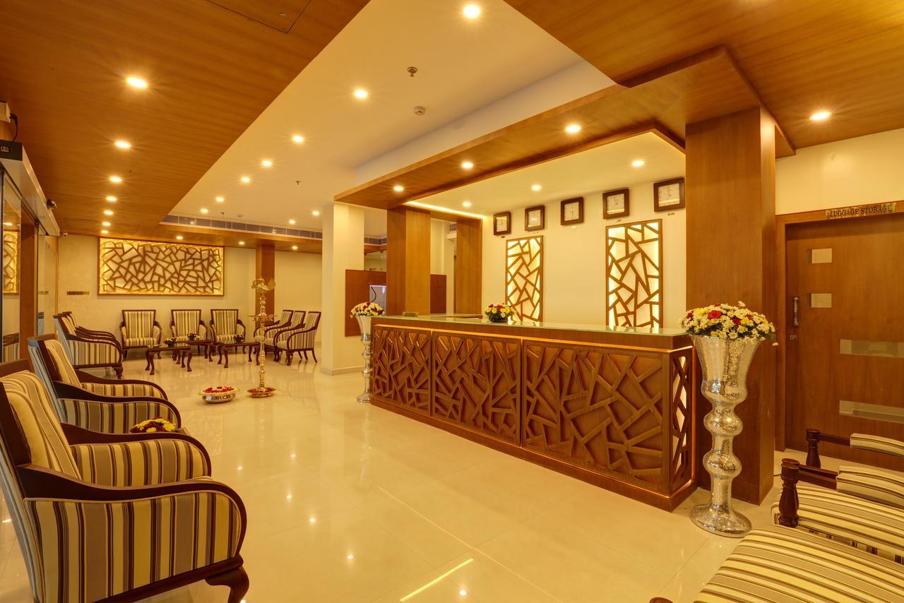 Hotel Floral Park Kottayam Extérieur photo